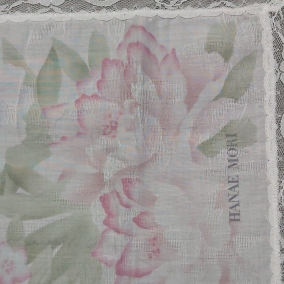Hanae Mori Silk scarf - Picture 3 of 6